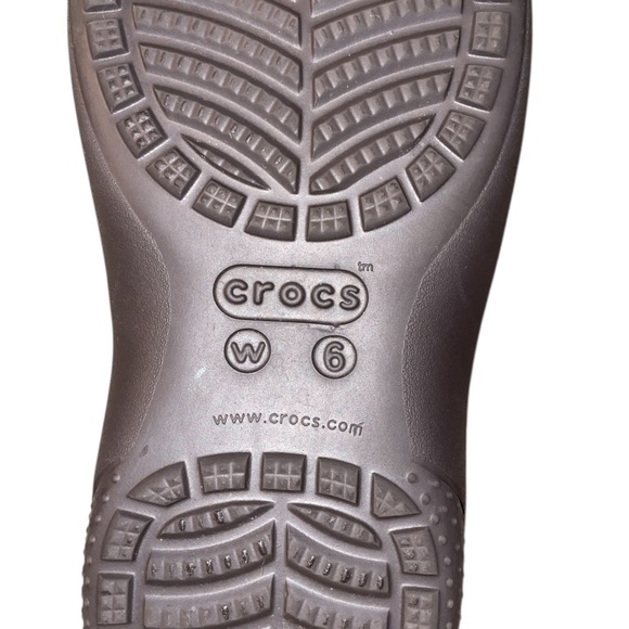CROCS Dark Brown Fuzzy Lined Clogs - Picture 4 of 4